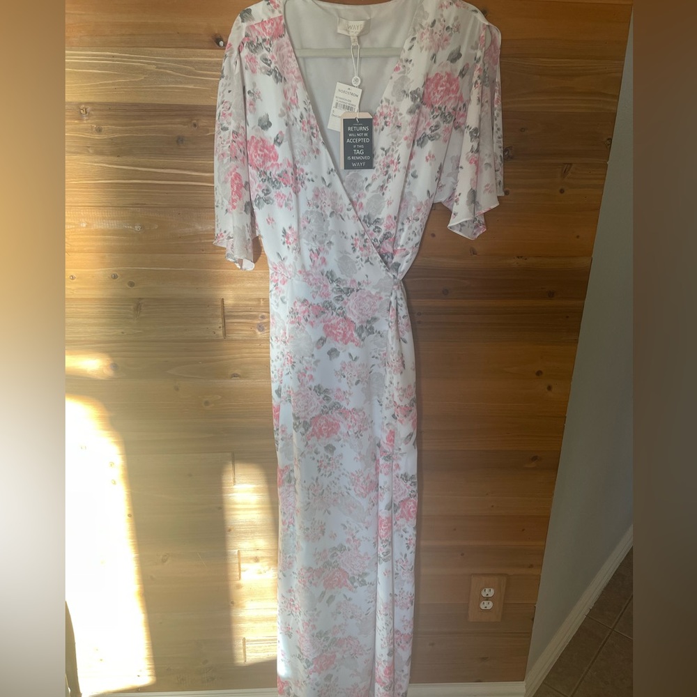 Wayf dress. Size small